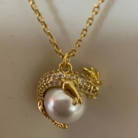 Kate spade holiday sale Dragon small pendant chain necklace - Picture 1 of 7